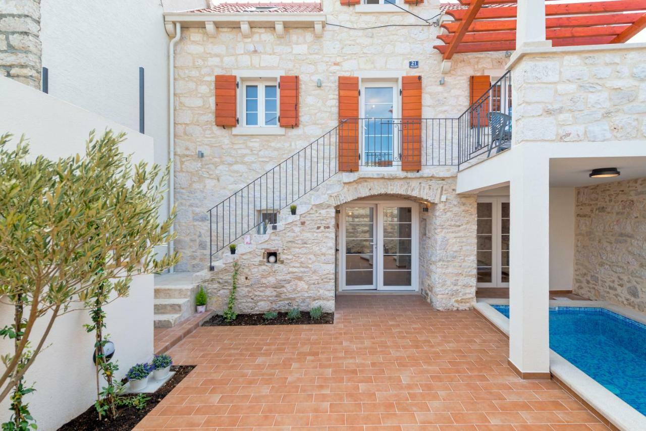 Holiday Home Rocca Supetar Exterior foto