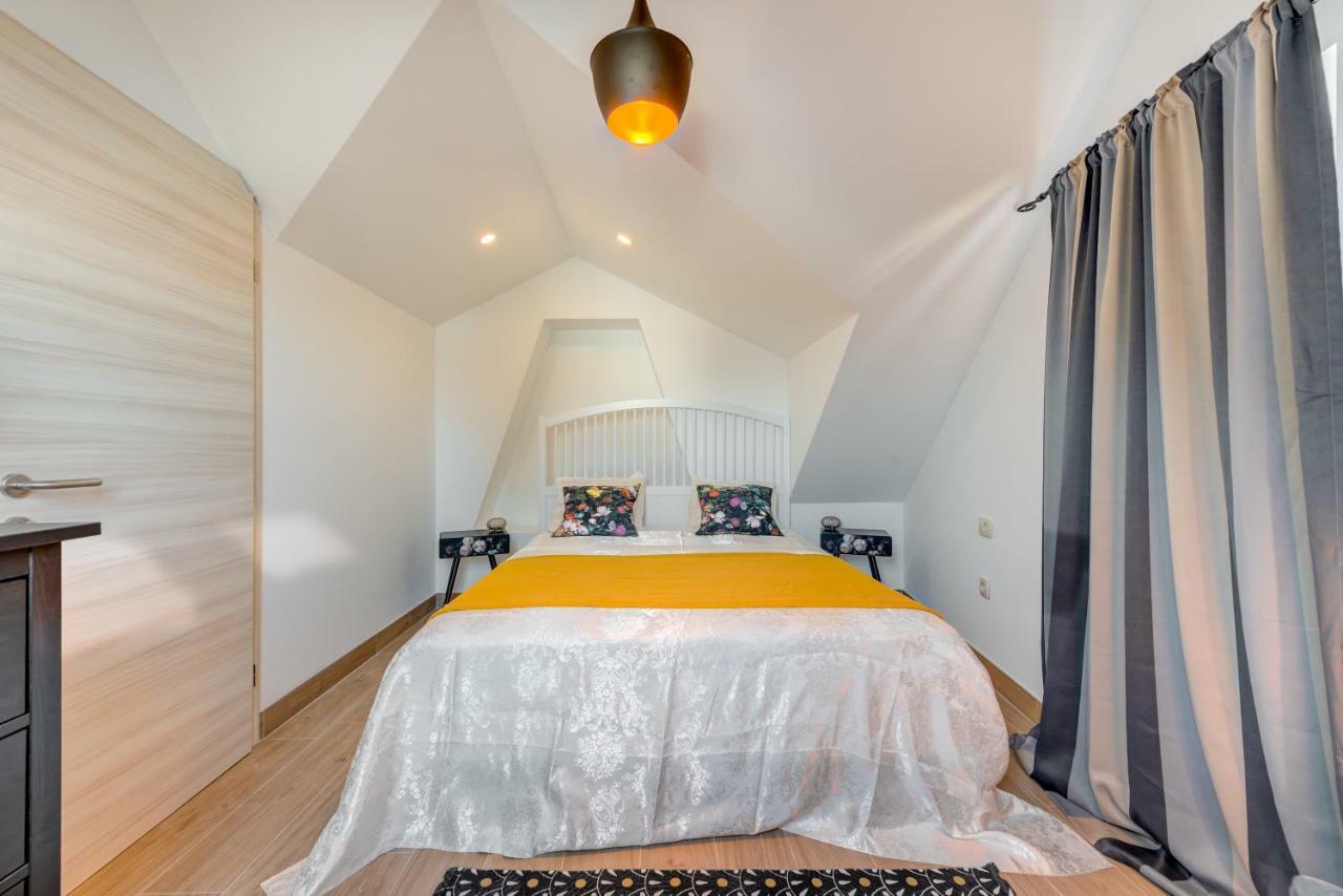 Holiday Home Rocca Supetar Exterior foto